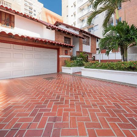 Villa Santos Apartaestudios Barranquilla  Exteriör bild