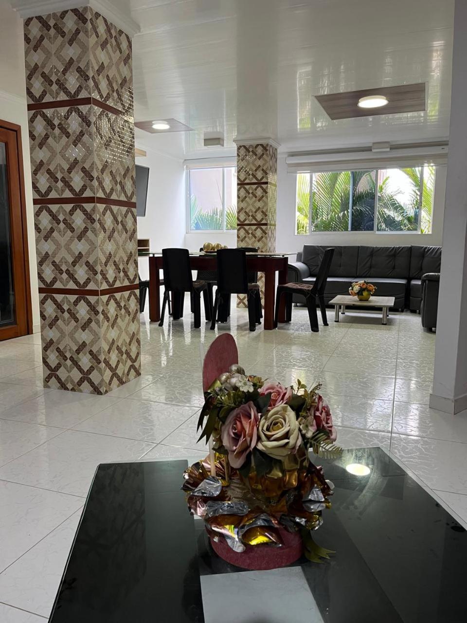 Villa Santos Apartaestudios Barranquilla  Exteriör bild