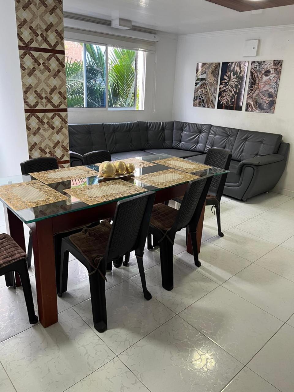 Villa Santos Apartaestudios Barranquilla  Exteriör bild