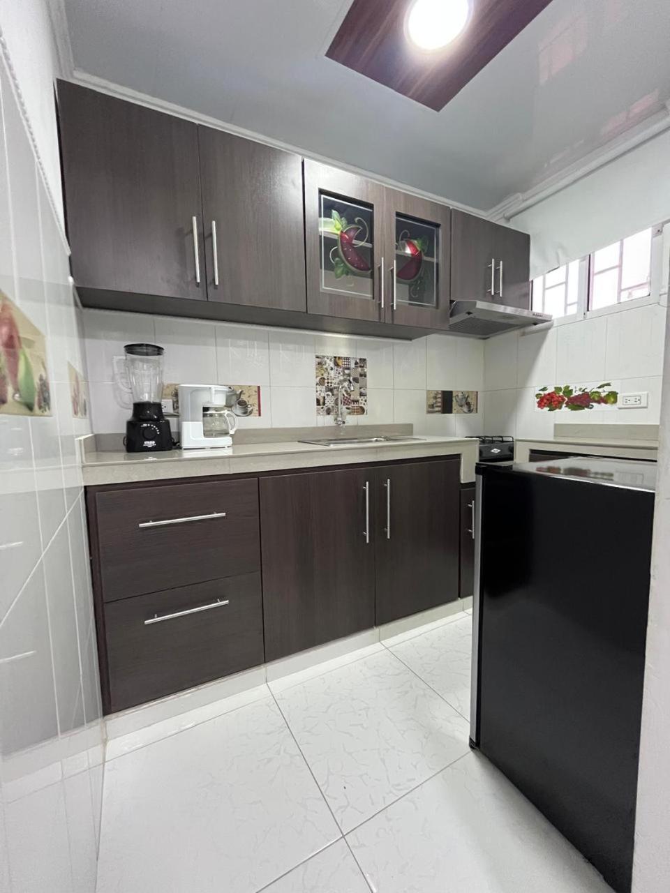 Villa Santos Apartaestudios Barranquilla  Exteriör bild