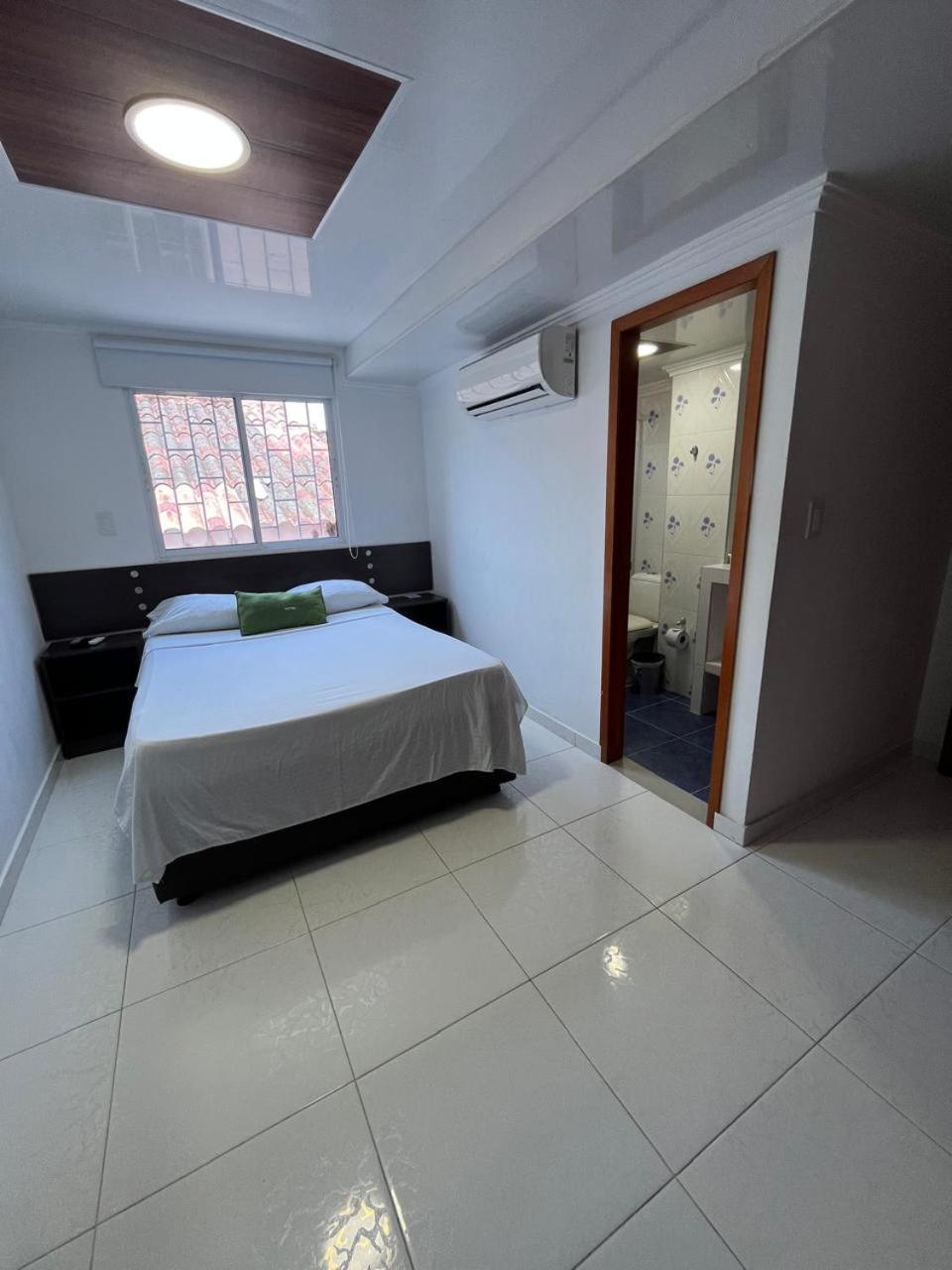 Villa Santos Apartaestudios Barranquilla  Exteriör bild